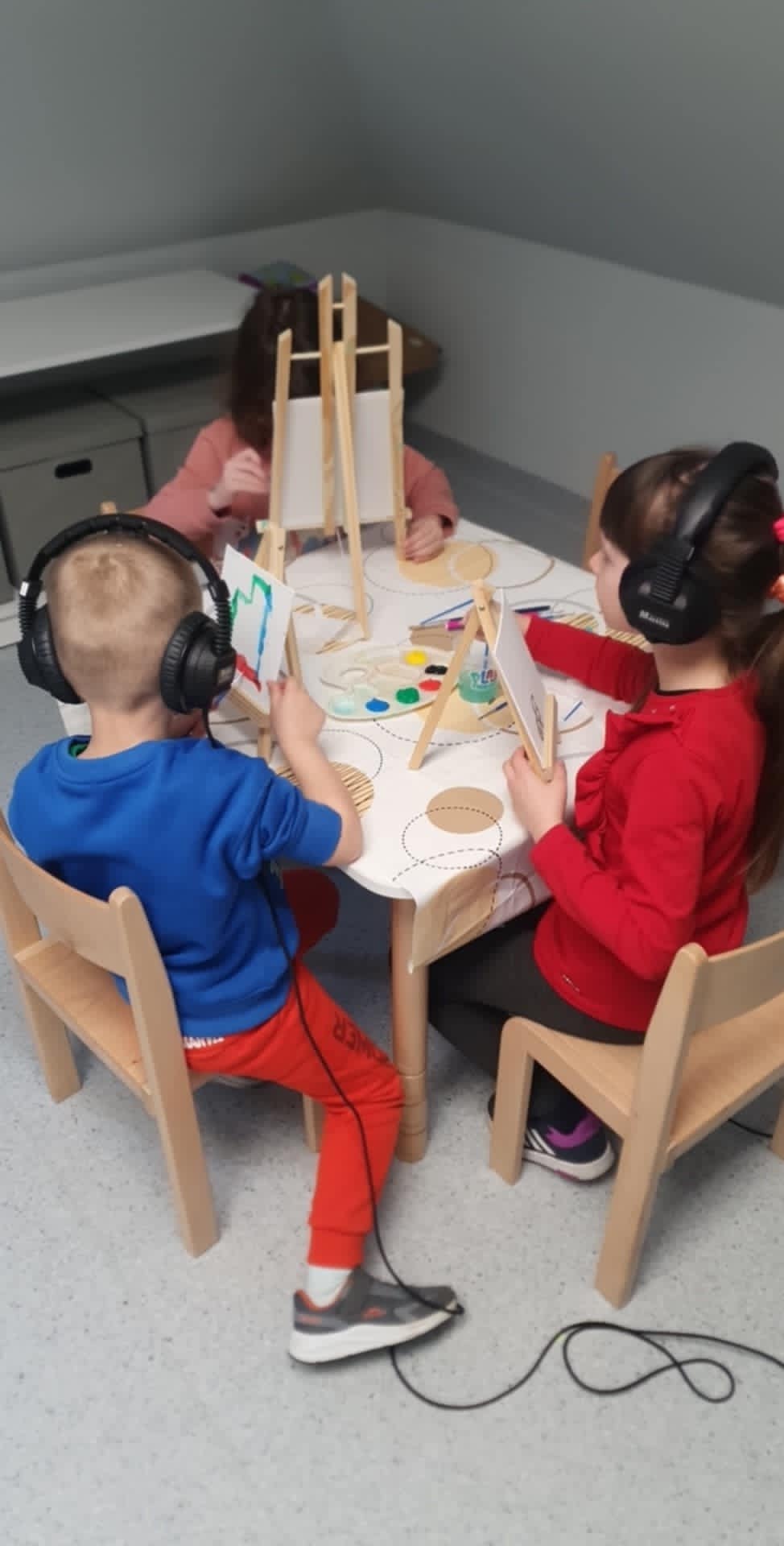 Otw&oacute;rz zdjęcie